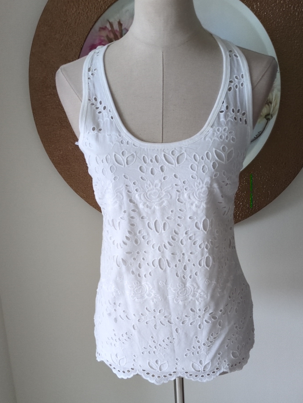 Papaya White Eyelet Scoop Neck Tank Top - Women
